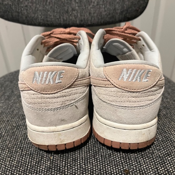 Nike Dunks Low and High - Picture 7 of 8